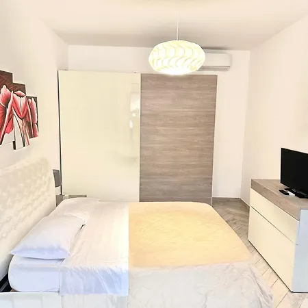 Апартаменты Bandiera's House
